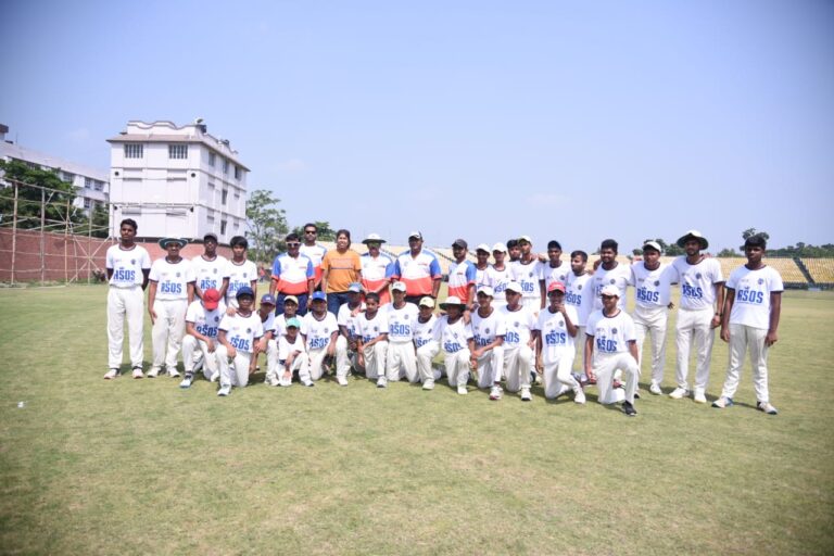 আদিত্য একাডেমী সেকেন্ডারি তার প্রথম আবাসিক ক্রিকেট একাডেমী – ‘আদিত্য স্কুল অফ স্পোর্টস’ (ASOS) এর প্রথম দুই দিনের ট্রায়াল ঘোষণা করেছে