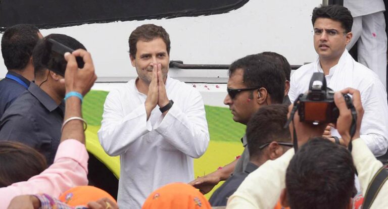 রাহুল গান্ধীকে ‘৫টা’ য় স্বাগত জানানো হয়