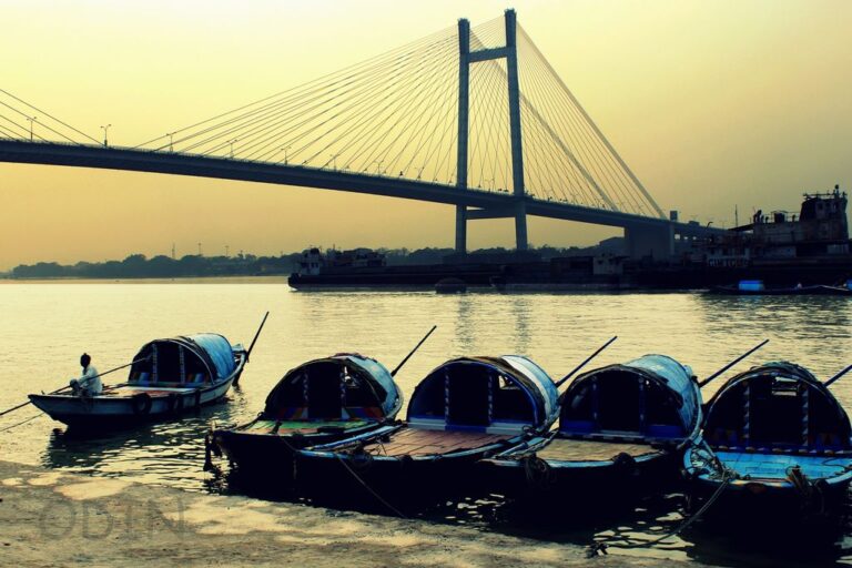 সবুজ ফেরি প্রতিস্থাপন করার পরিকল্পনায় পশ্চিমবঙ্গ সরকার