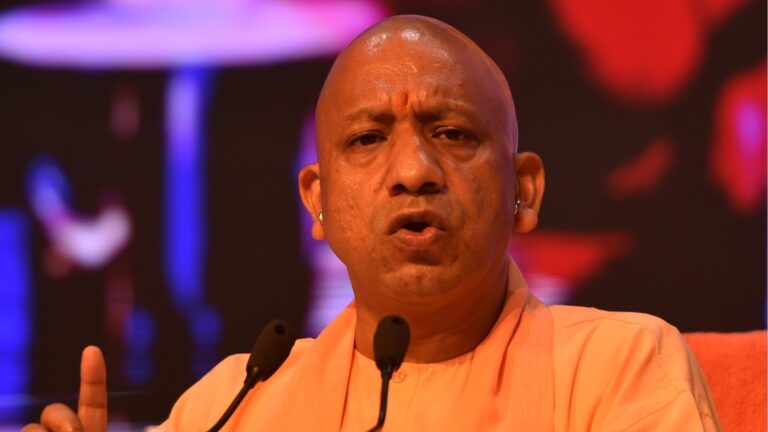 ‘CM যোগী আদিত্যনাথকে 3 দিনের মধ্যে মেরে ফেলবে’: ইউপি পুলিশ হোয়াটসঅ্যাপ হেল্পলাইনে মৃত্যুর হুমকি পেয়েছে