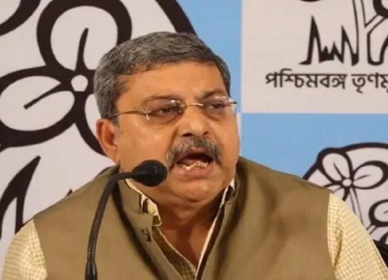 দলীয় স্লোগান নিয়ে টিএমসি সাংসদের মন্তব্য বিতর্কের জন্ম দিয়েছে