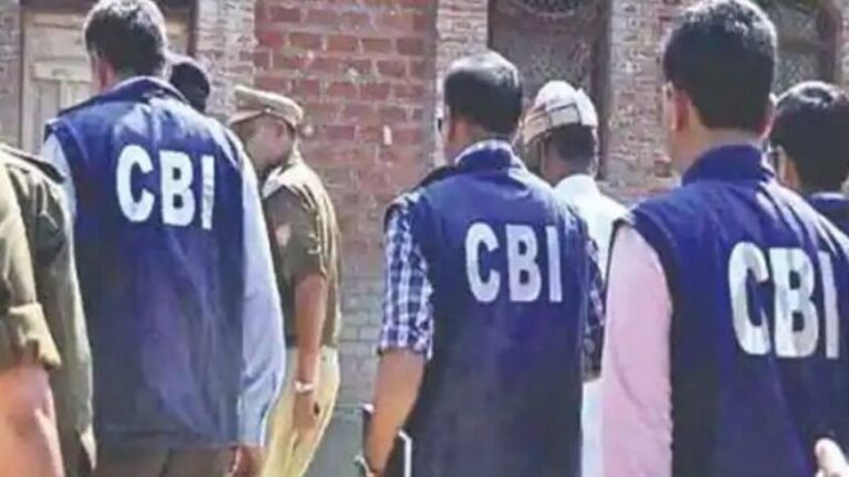 পরীক্ষায় না বসেই প্রাথমিকে চাকরি সাড়ে সাত লাখের বিনিময়ে!