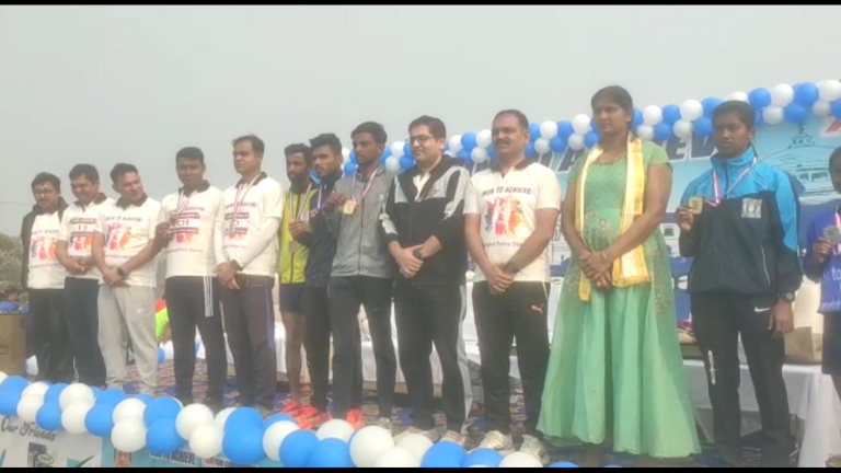রানাঘাট  পুলিশ ডিসট্রিক্টের ব্যবস্থাপনায় আয়োজিত হল ৭ কিলোমিটার ম্যারাথন