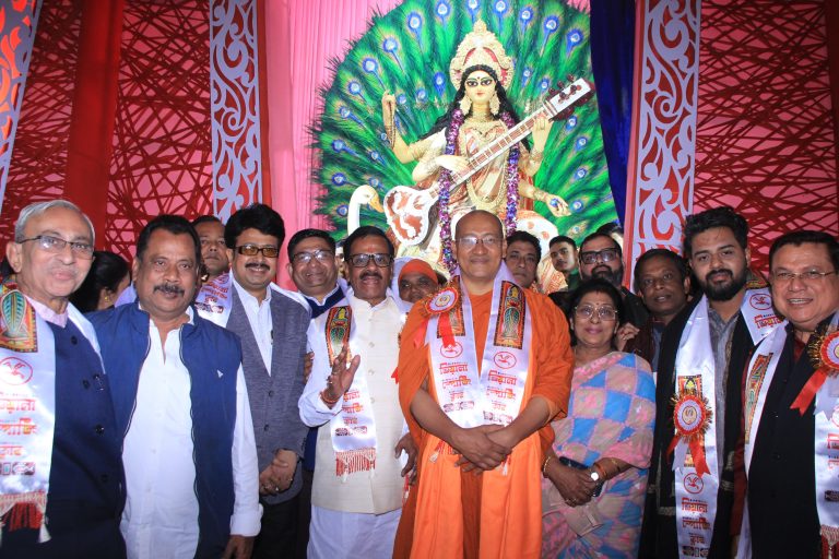 ৪১ তম বর্ষে পদার্পণ করল ভিয়েনা স্পোর্টিং ক্লাবের সরস্বতী পুজো