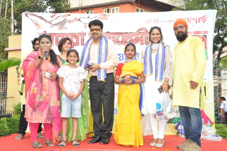কলকাতা স্যামপার্কে হয়ে গেল বসন্ত উৎসব