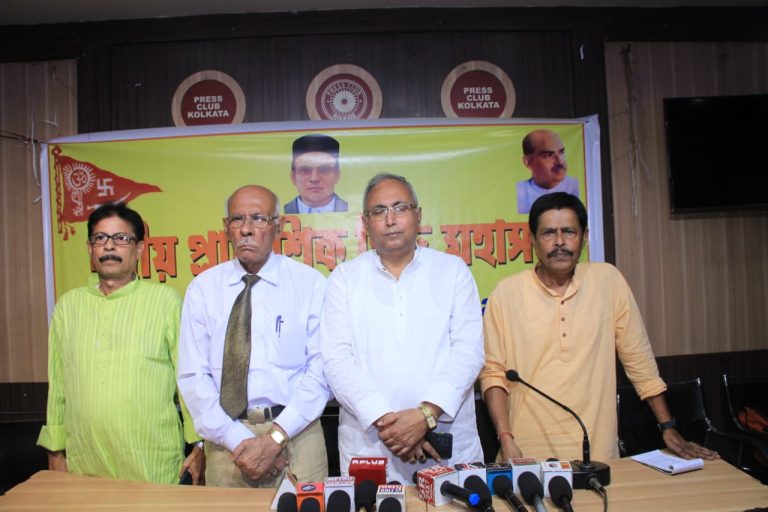 আসন্ন লোকসভা নির্বাচনে ‘ভারতীয় জনতা পার্টি”-র সকল মতপ্রার্থীকে নিঃশর্ত সমর্থন করার কথা ঘোষণা করল ‘বঙ্গীয় প্রাদেশিক হিন্দু মহাসভা’