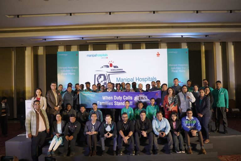 বিশ্ব অ্যাম্বুল্যান্স দিবসে অ্যাম্বুল্যান্স চালক ও তাঁদের পরিবারকে সম্মান জানাল মণিপাল হাসপাতাল