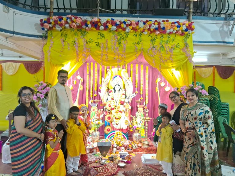 জোড়াসাঁকোর নোপানি হাইস্কুলে সরস্বতী পুজো, প্রাক্তনী ও পড়ুয়াদের মিলনমেলায় সাংস্কৃতিক অনুষ্ঠান